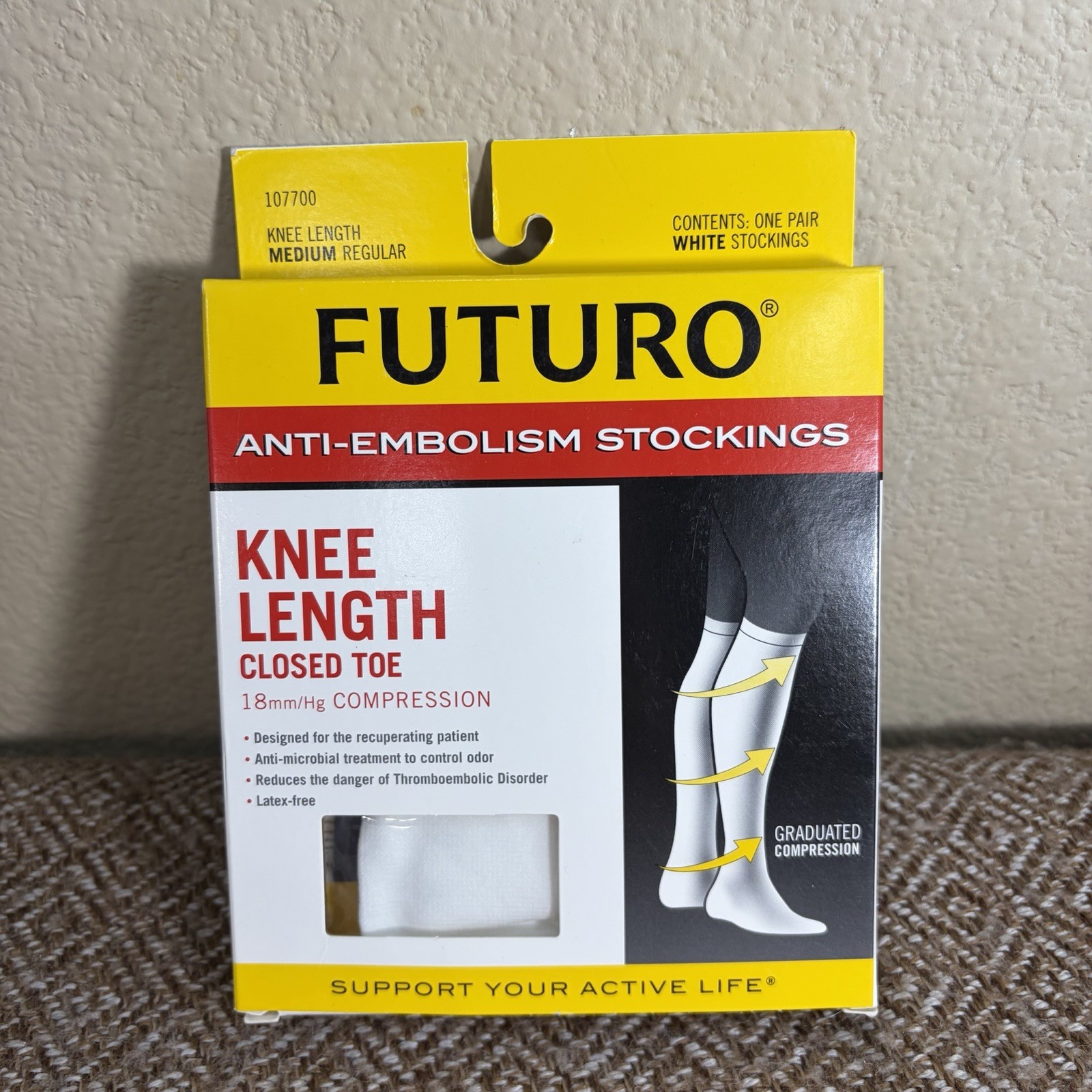 3M Futuro Anti-Embolism Knee Length Closed Toe Stockings Sz M White Moderate
