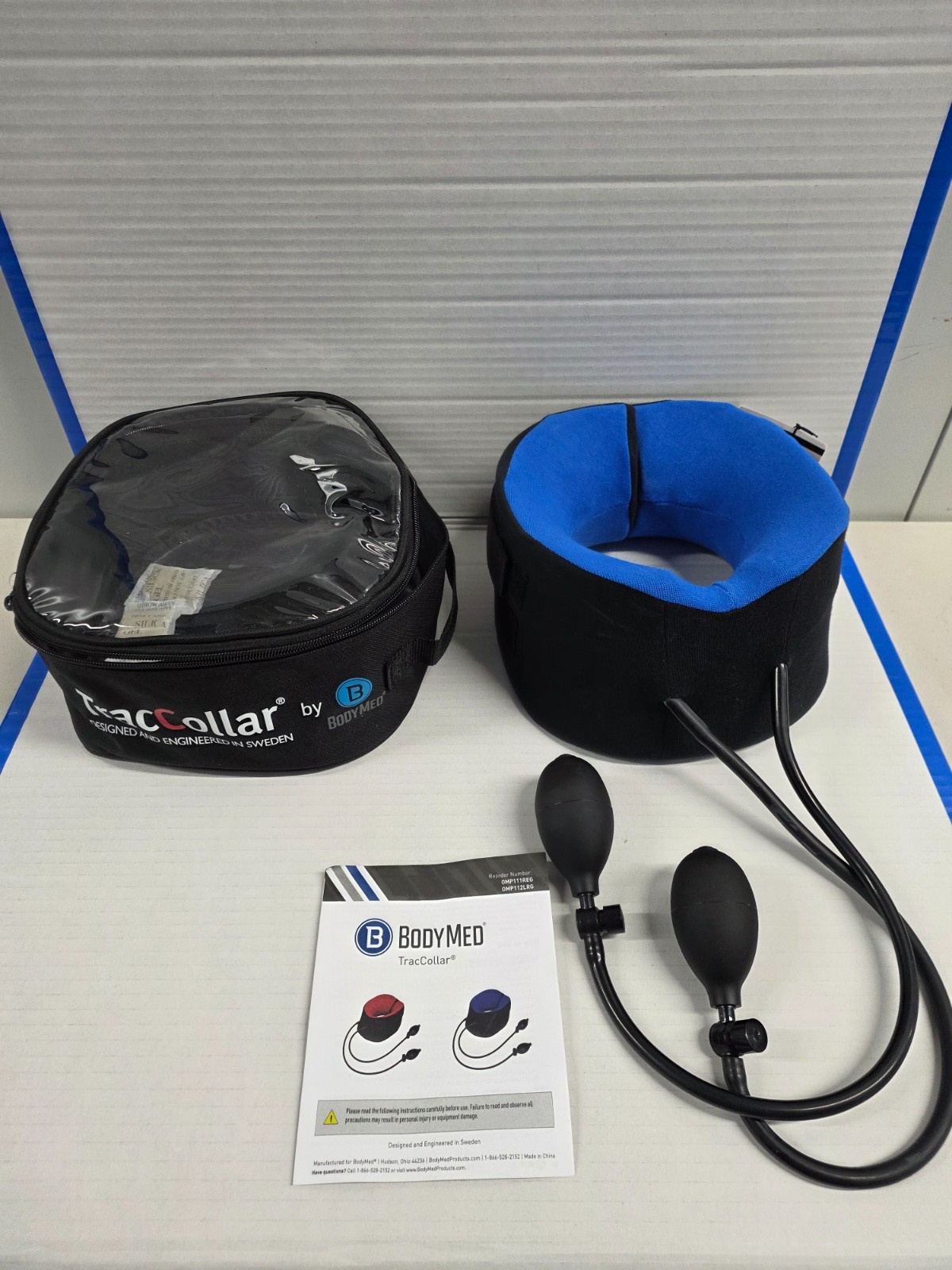 TracCollar by Body Med Inflatable Neck Traction Device Black Blue M/L 15″ – 18″