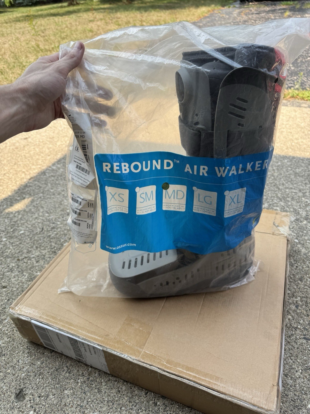 Ossur Rebound Air Walker Tall Boot, Medium. Brand New!