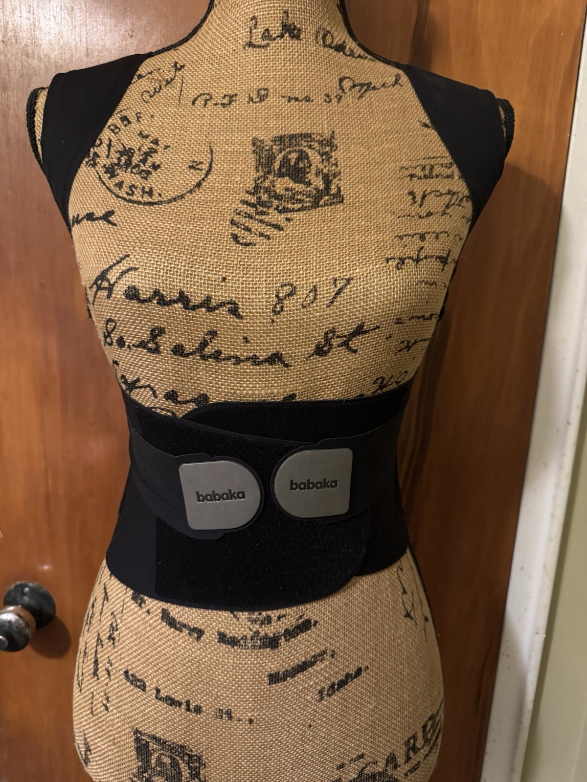 New babaka Posture Corrector, Size Small, New In Package