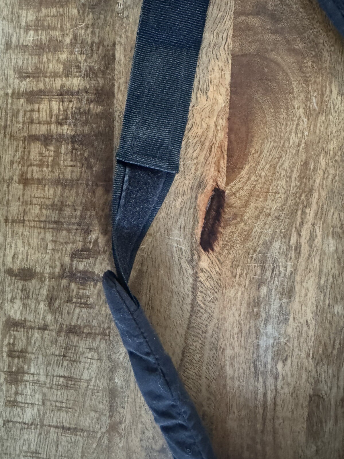 DJO, LLC JB Adjustable Strap Arm Sling Size M Medium ~ Black