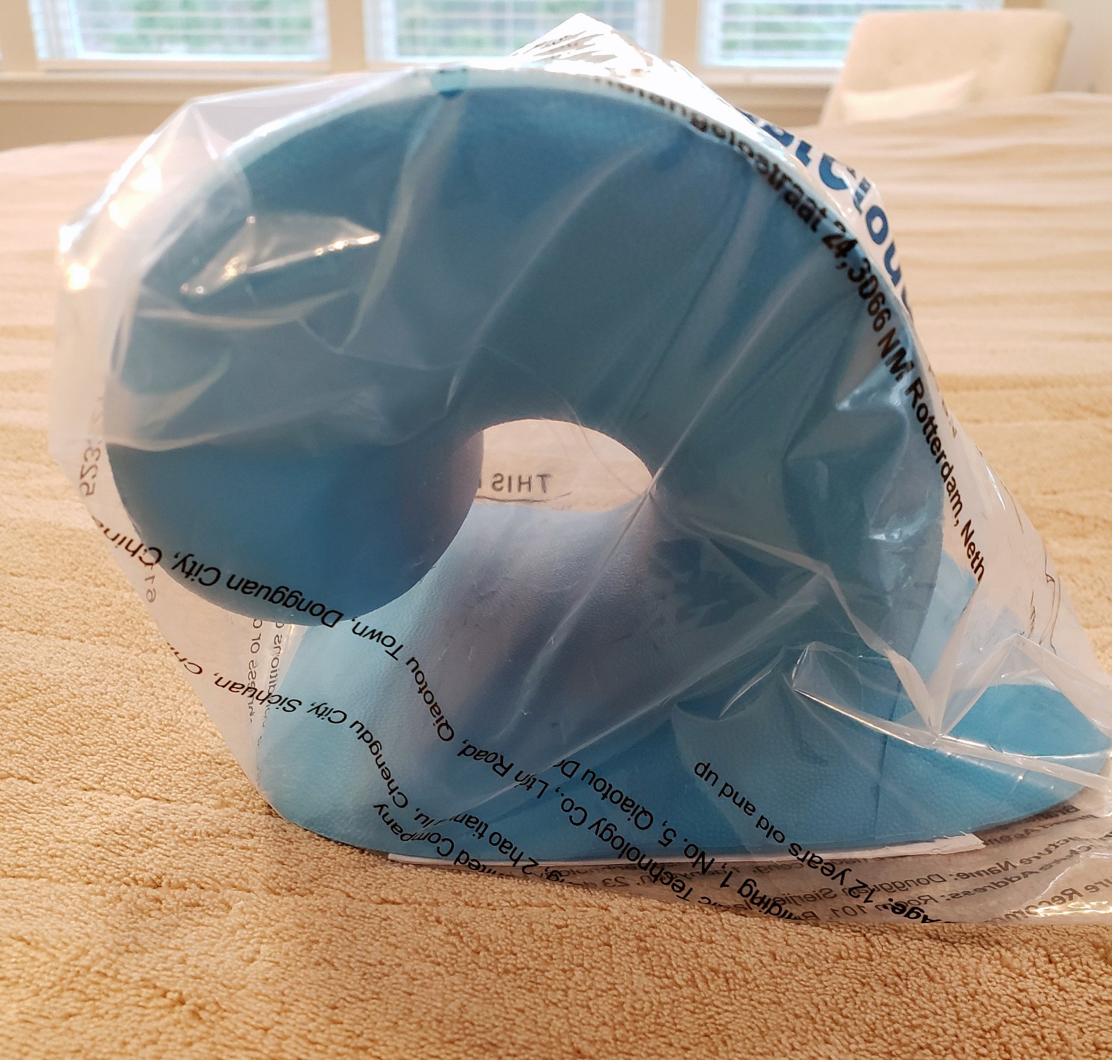 RESTCLOUD Padded Neck Stretcher & Shoulder Relaxer Cervical Traction Device TMJ