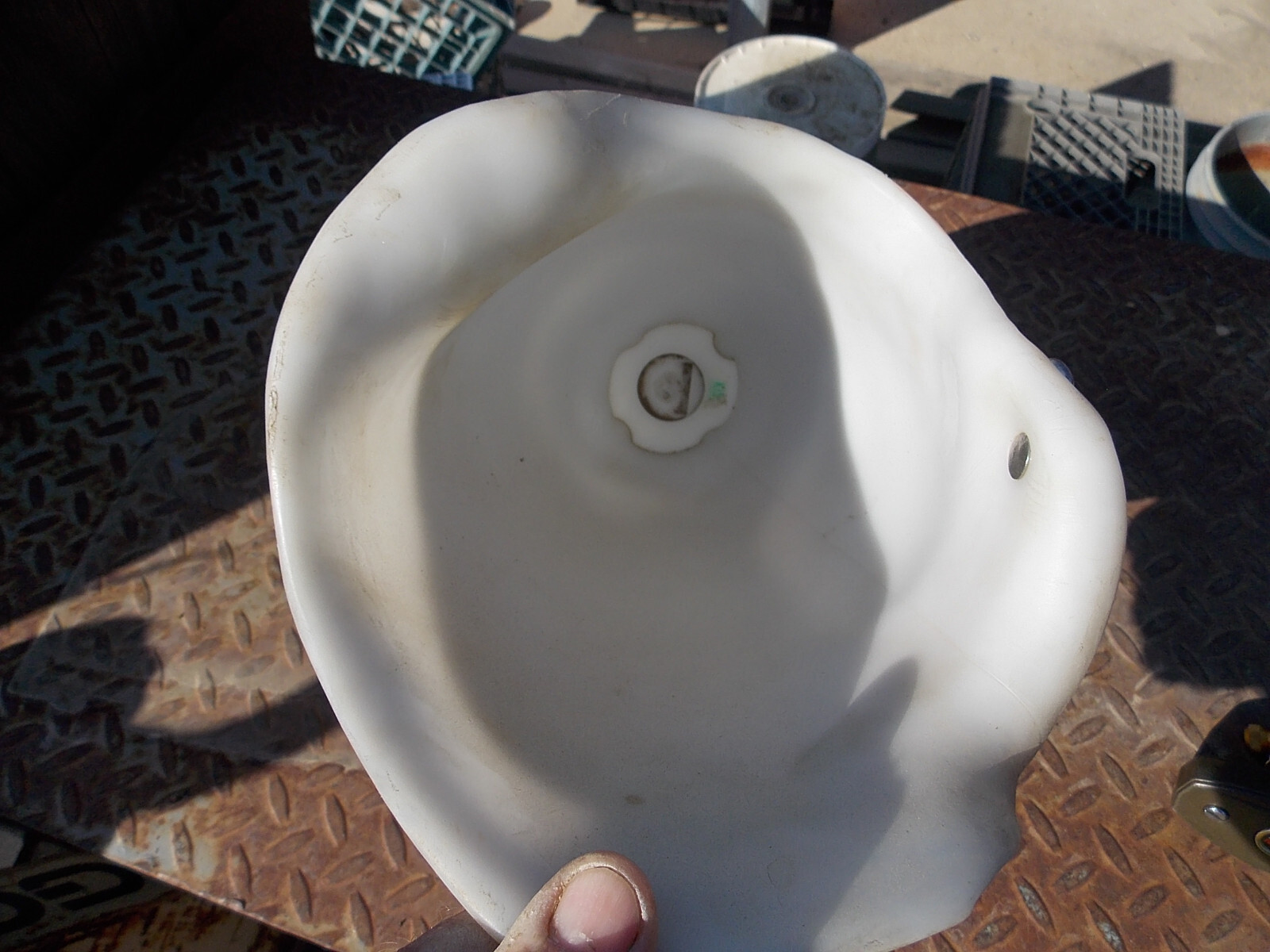prosthetic leg socket INSIDE 6 3/4 wide at widest INSIDE 11 5/8 tall at tallest