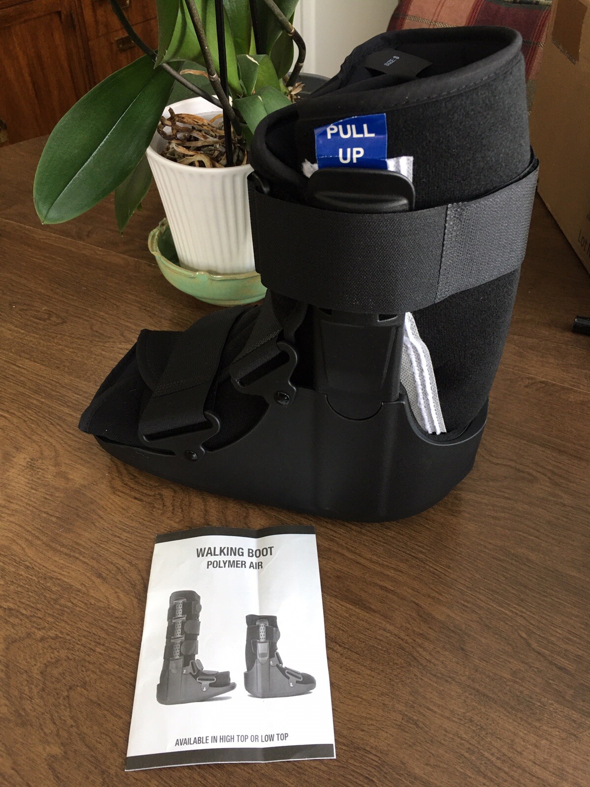 Brace Direct Ortho Short Air Cam Walker Fracture Boot, Size SMALL NEW