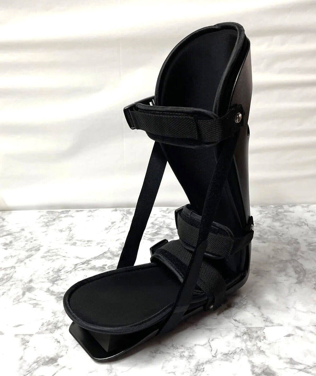 Plantar Fasciitis Adjustable Leg Support Brace Fits Right or Left Foot, Medium