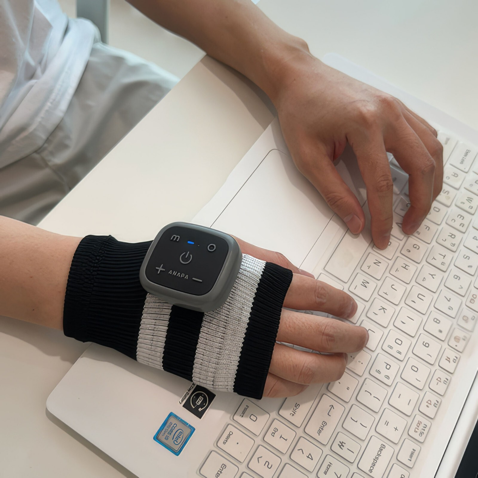 Anapa Microcurrent Low-Frequency Hand Massager Pain Relief Recovery Blood Flow