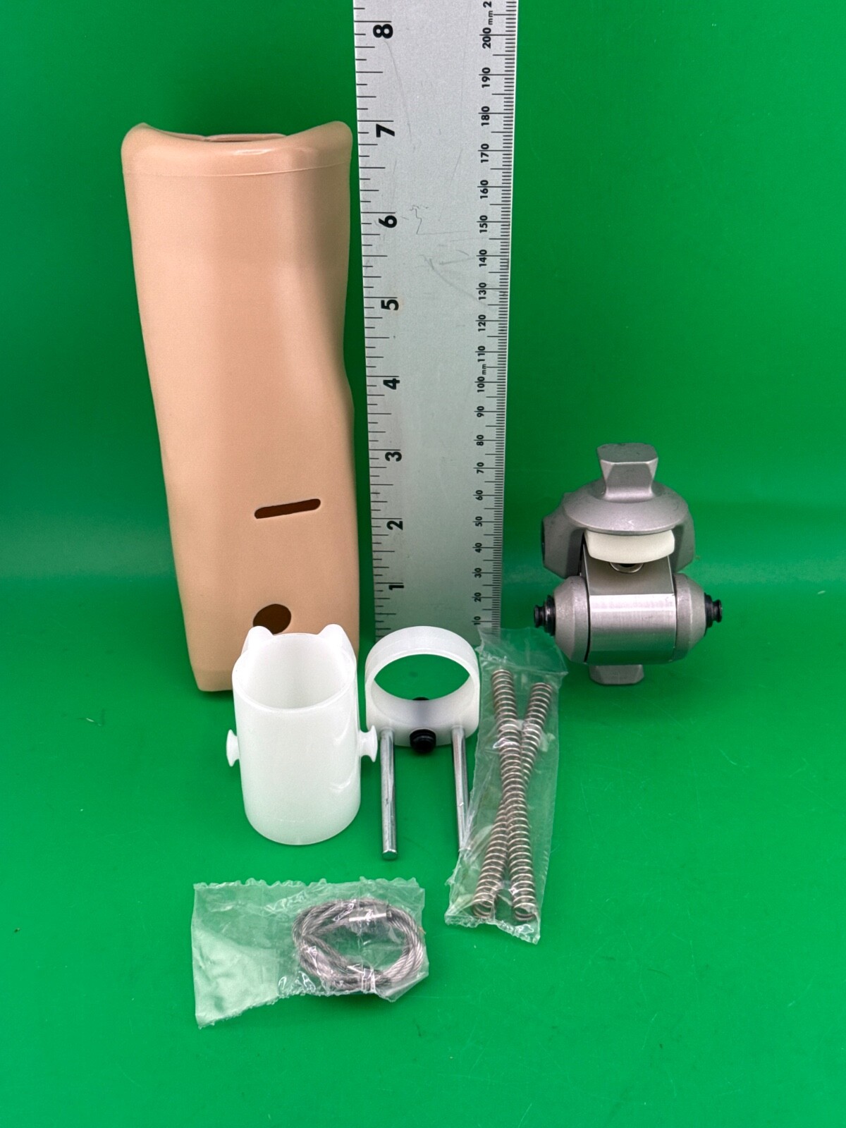 Single axis prosthetic knee. New. Similar to Otto bock 3r49