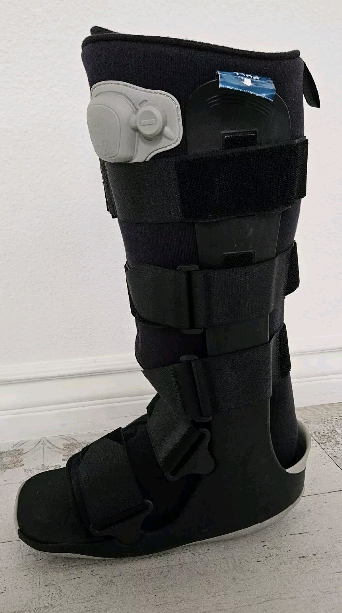 Ovation Medical Gen 2 Tall Pneumatic Walker Boot Size M/Excellent Condition!