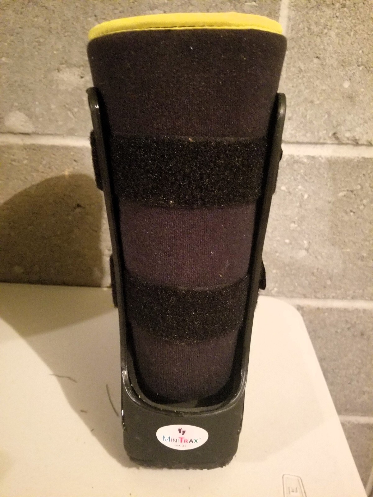 Minitrax Orthopedic Walking Boot Brace Child Kids Large 5-8 years