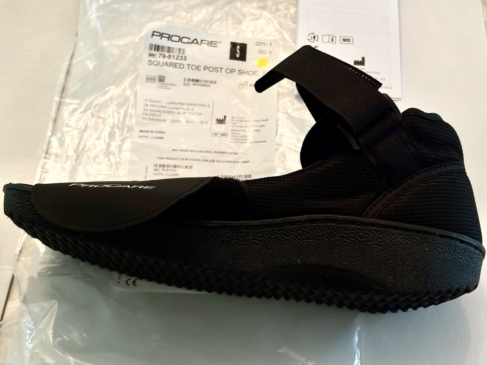 ProCare Squared Toe Post-Op Shoe, Adjustable, Small, Black