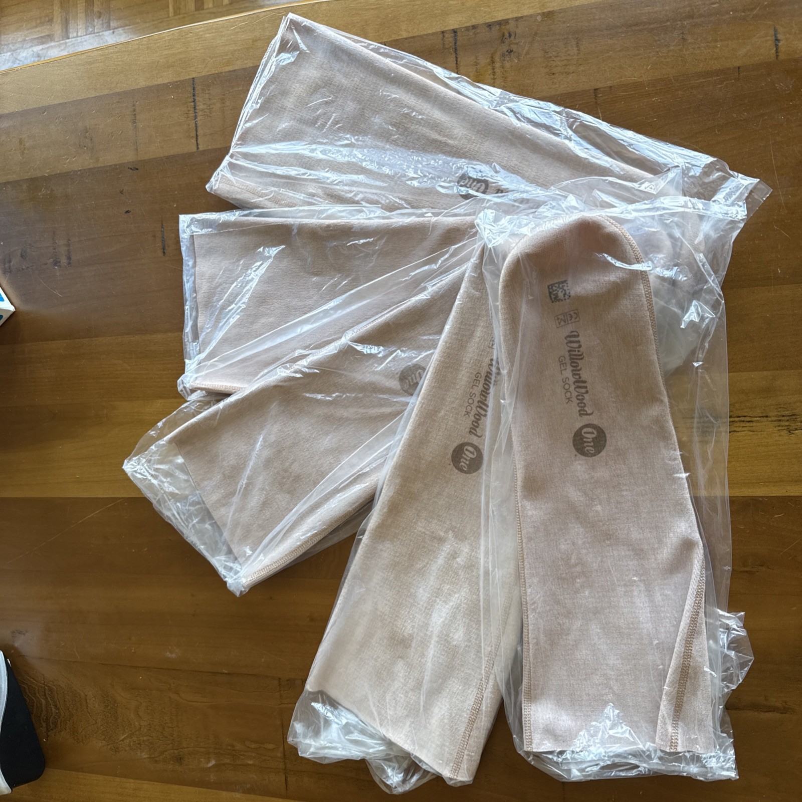 Willow-Wood One Gel Sock Thin 2mm Medium Plus . NEW . 5 available $70.00 Each