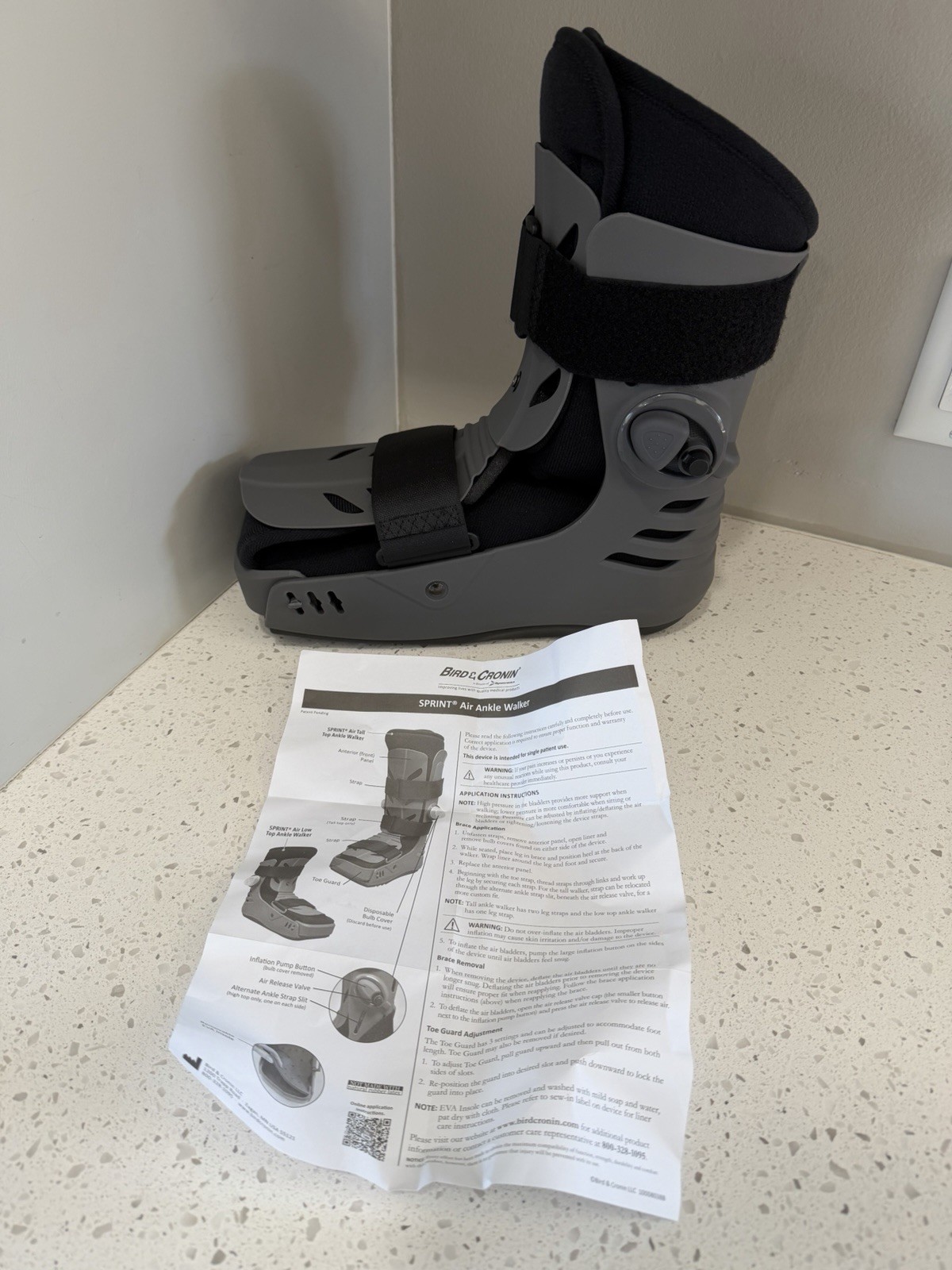 NEW – Bird & Cronin Sprint Air Ankle Walker Boot – SIZE LARGE