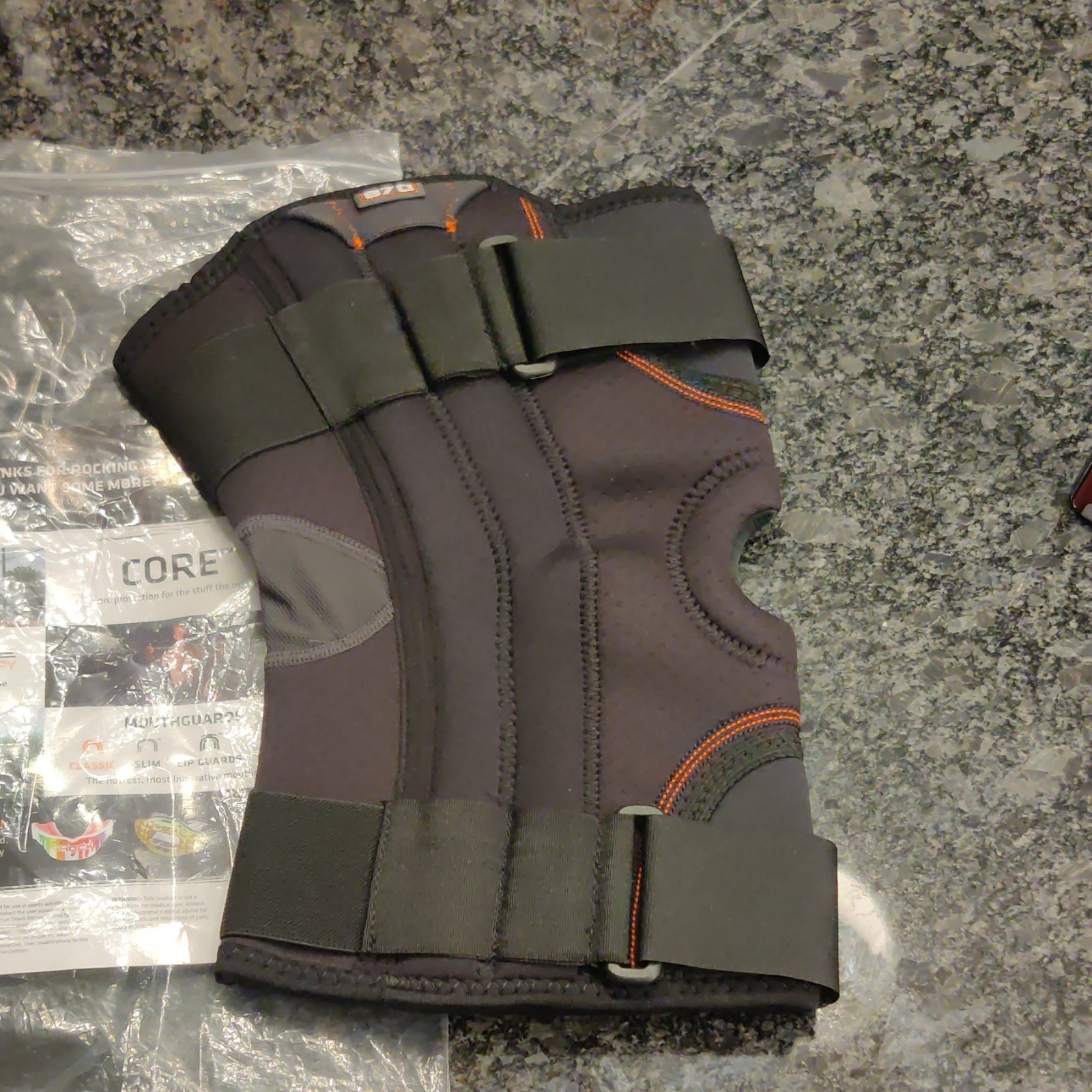 Shock Doctor 870 Knee Brace Black XXL NEW IN bag.