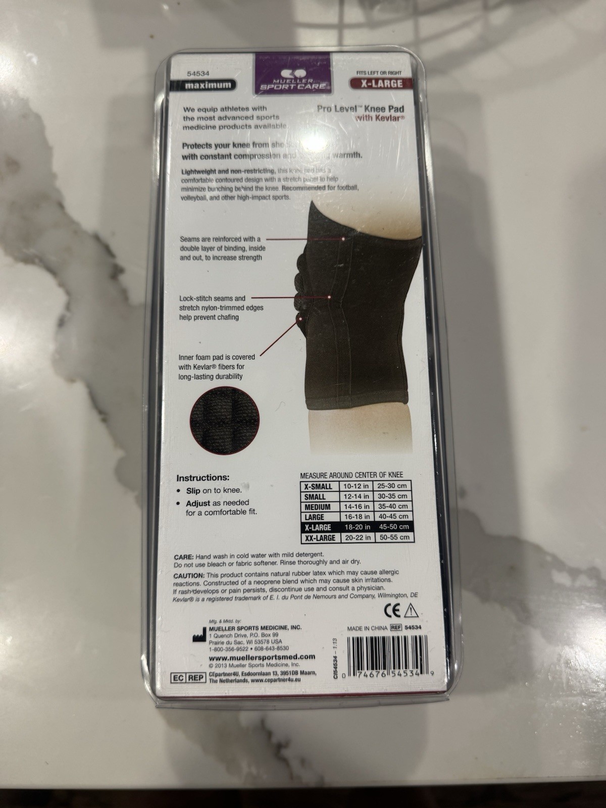 Mueller Pro Level Knee Pad With Kevlar XL
