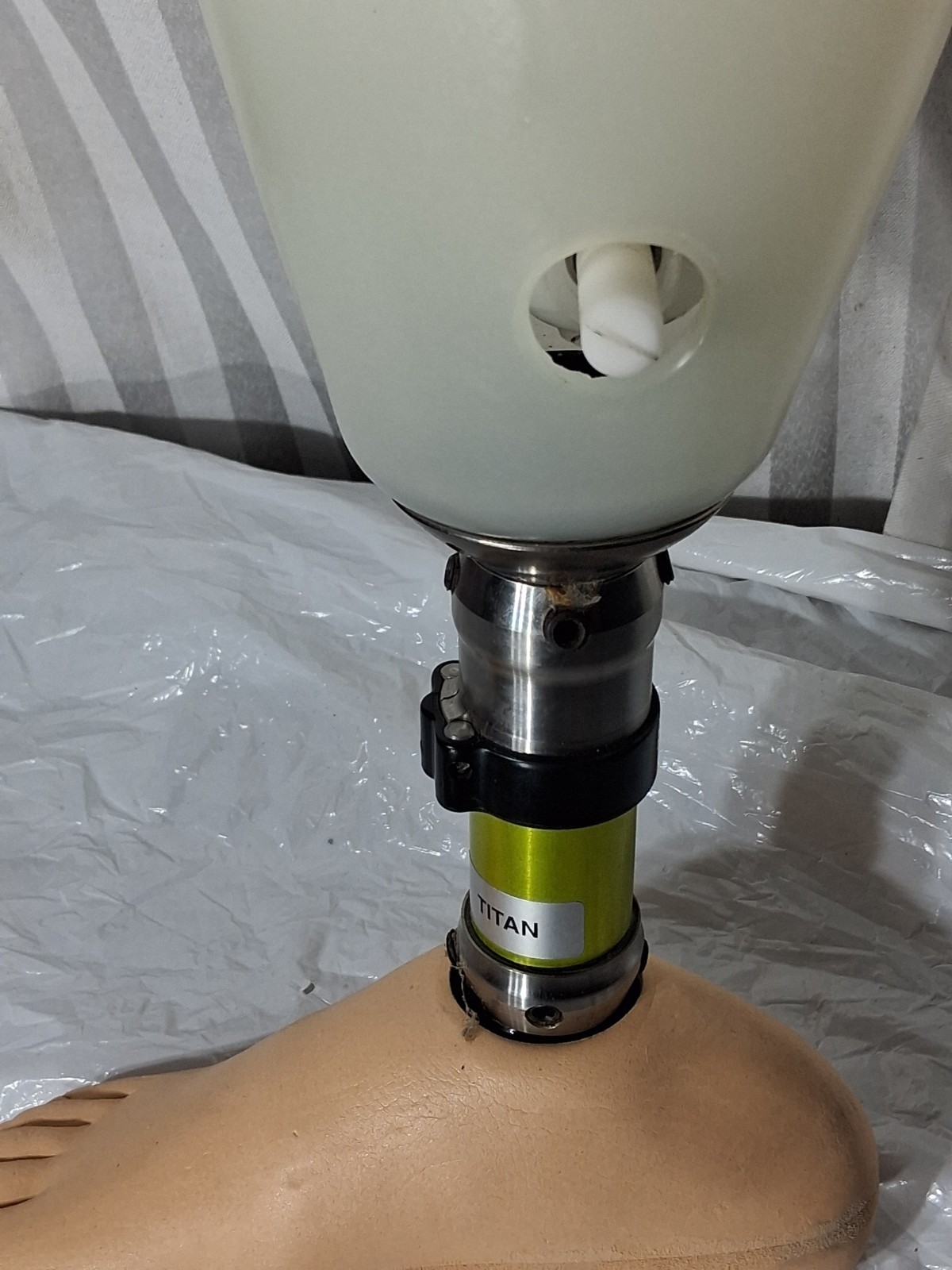 Otto Bock Titan Artificial Leg Prosthetic Below Knee B23