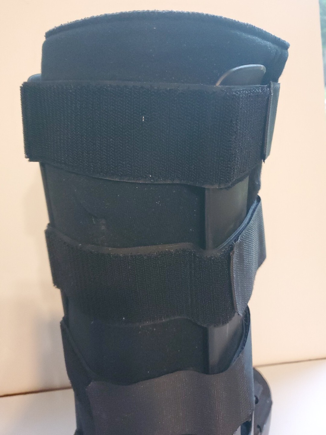 MD Standard Walking Boot Adult Size Medium Walker Brace Men 7-10 Women 8–11