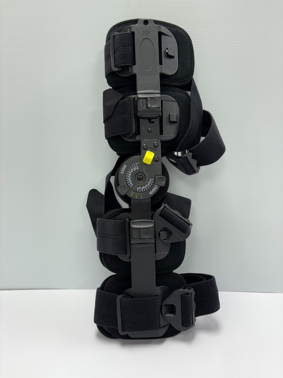 Advanced Orthopaedics Hinged Range Of Motion Knee Brace