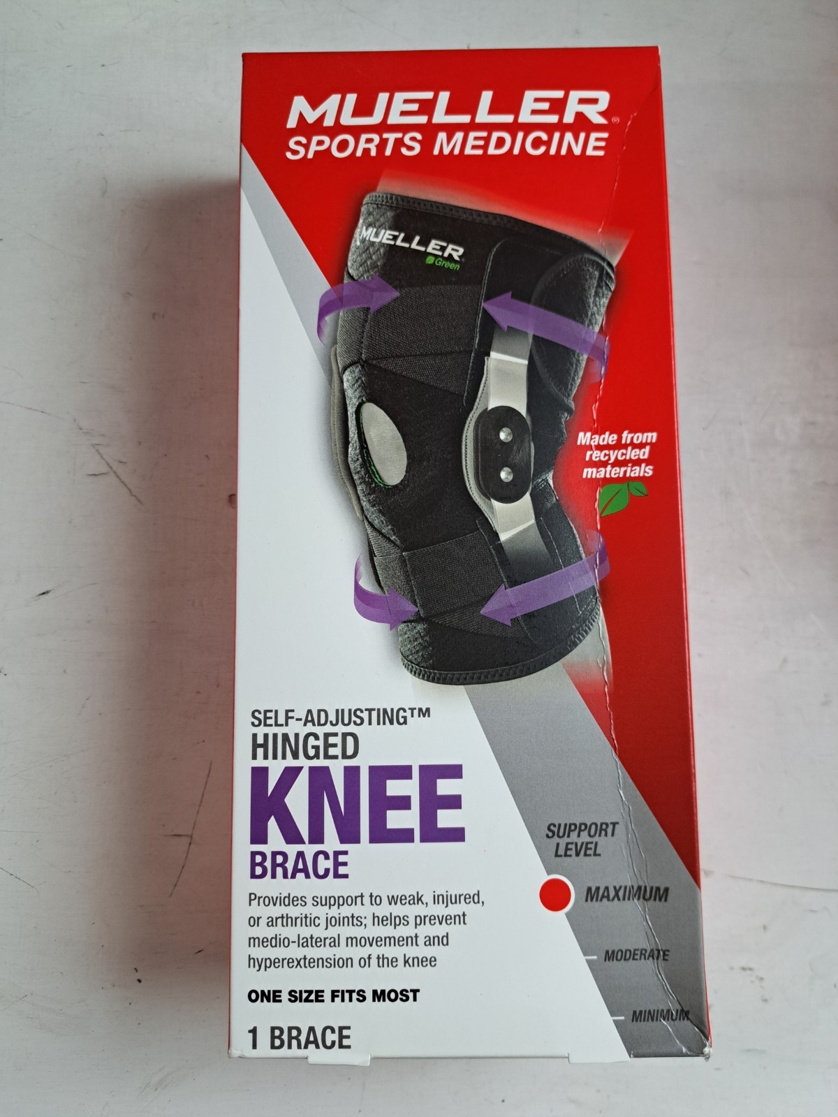 MUELLER Sports Medicine Green Self-Adjusting Hinged Knee Brace Black, One Size