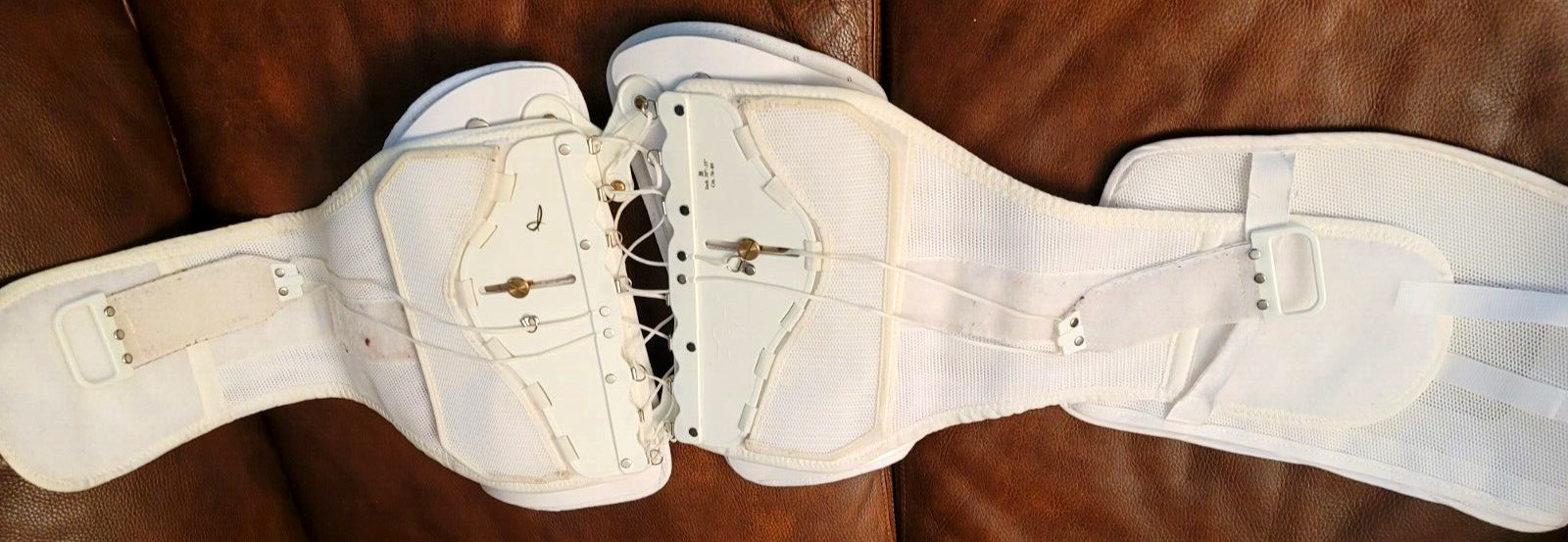 LACE IT LSO Frame Clamshell Back Lumbar Spine Brace size MEDIUM (30′ – 35′)
