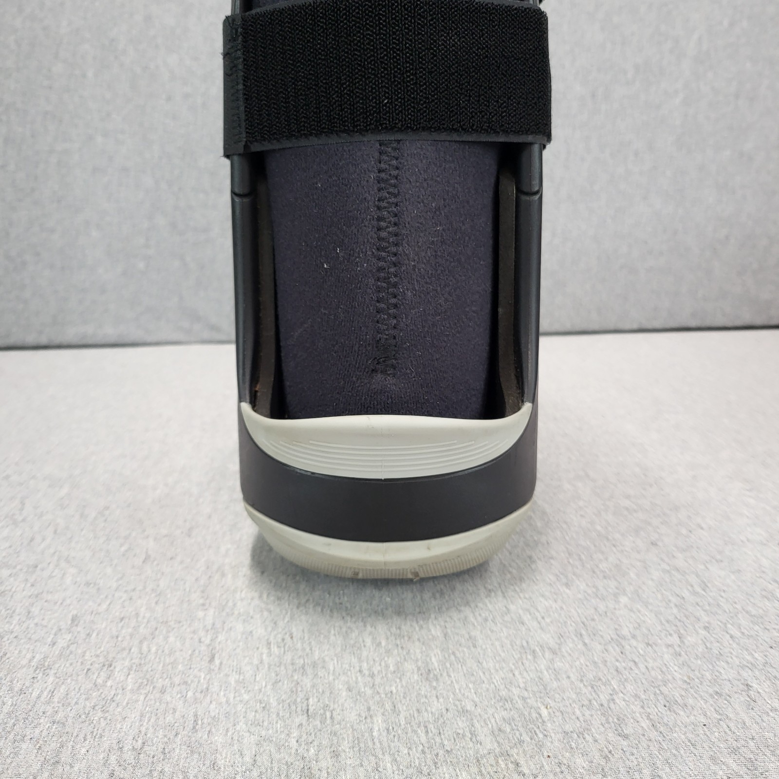 Ovation Medical Standard Tall Walker Boot Size Medium Basic Brace