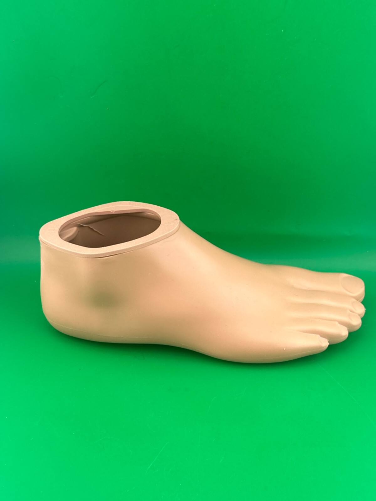 OTTOBOCK Otto Bock 1m10 prosthetic footshell foot shell. Right. 24cm