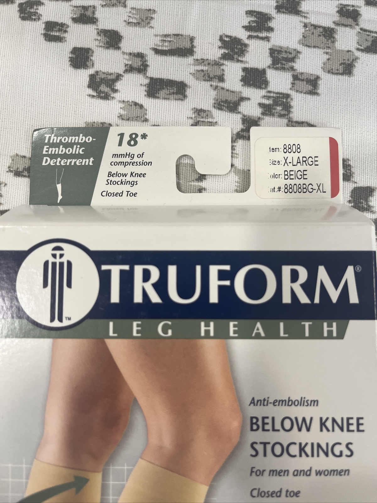 Truform Stockings 18mmHg Compression Below The Knee XL Closed Toe Beige