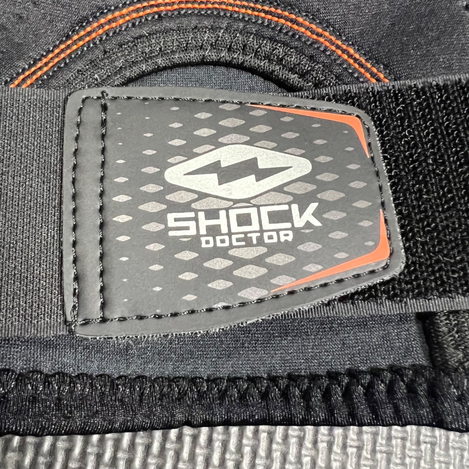 Shock Doctor 870 Knee Brace With Hinges Black Orange Adjustable Fit Elastic Neop