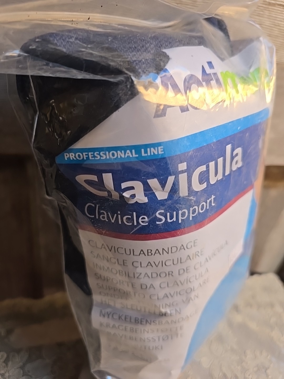 Actimove Professional Line, Clavicle Support Blue Size M NEW