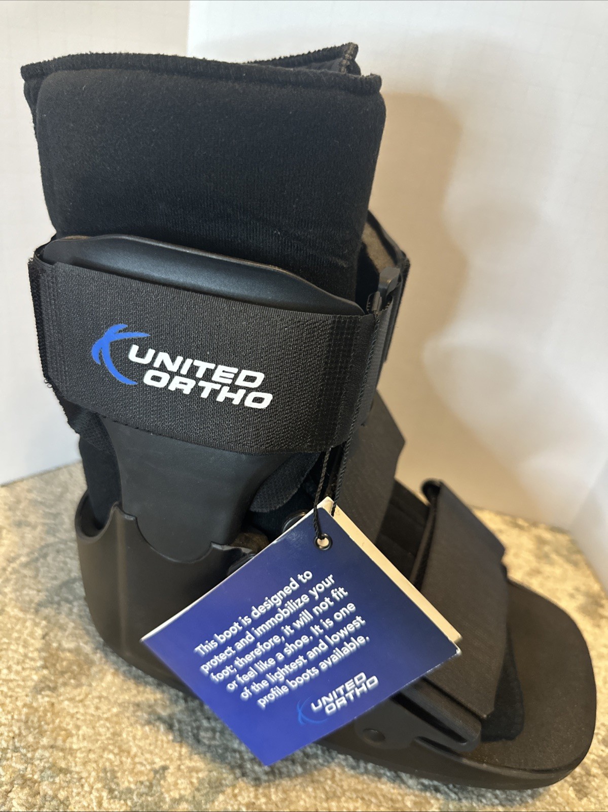 United Ortho USA14013 Short Cam Walker Fracture Boot, Small, Black Size Small