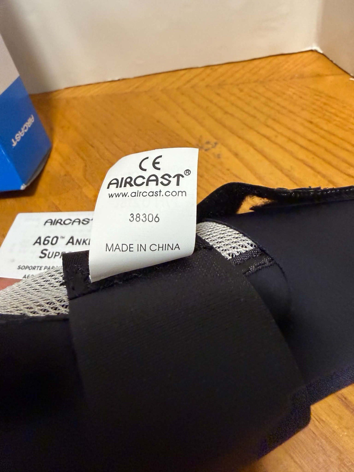 Aircast A60 Ankle Support Brace Left Foot Black Small