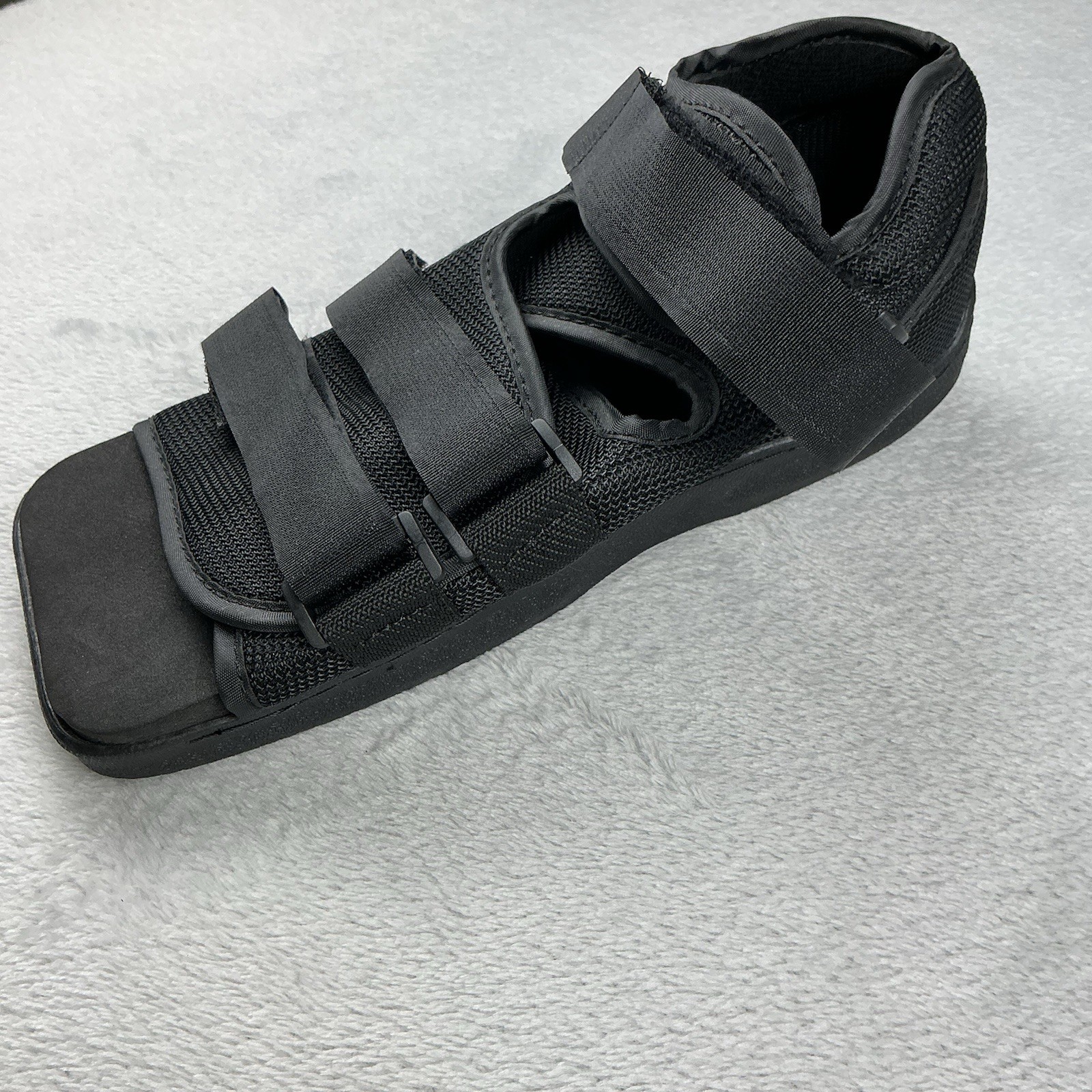 Brace Direct Post Op Shoe – Adjustable Medical Walking Shoe Right or Left Mens
