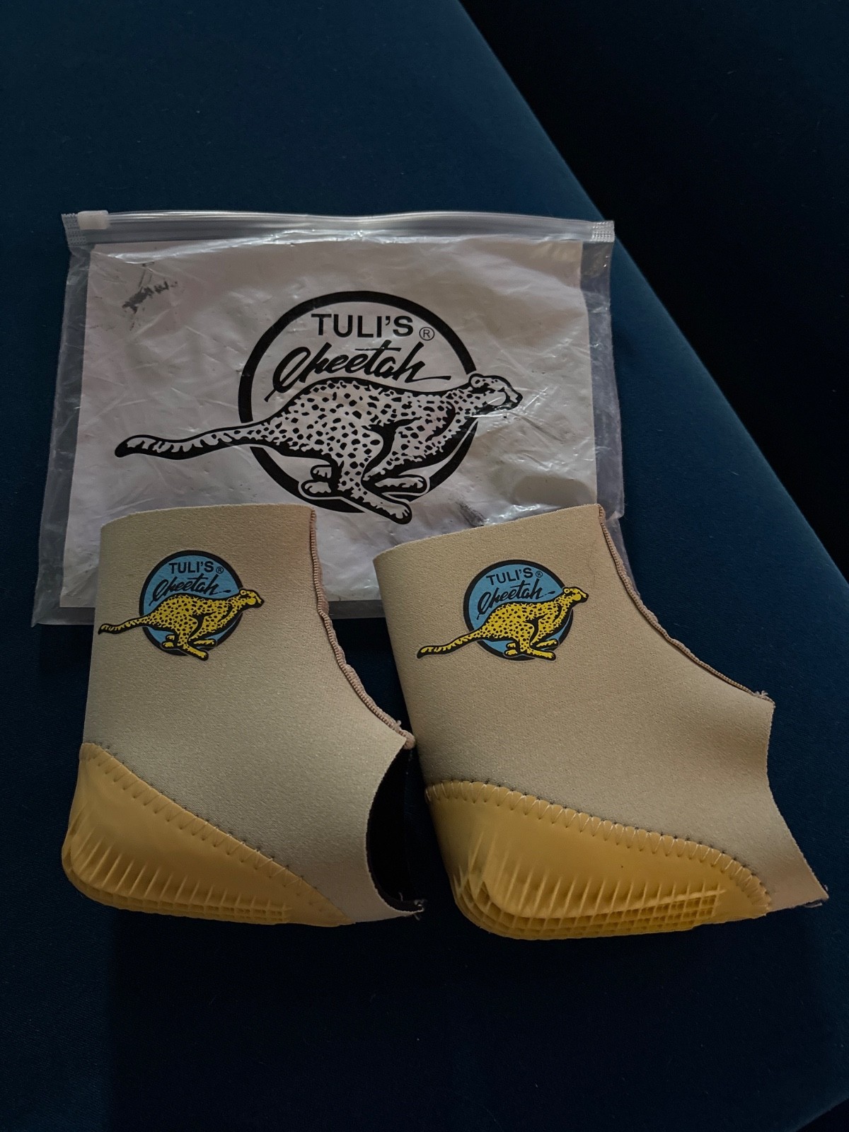 Tuli’s Cheetah Heel Cup with Compression Sleeve for Sever’s Disease Size Medium