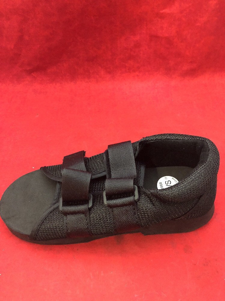 ONE NEW TETRA MEDICAL 1414-11 Orthopedic Post-Op Shoe Left/Right Female Small