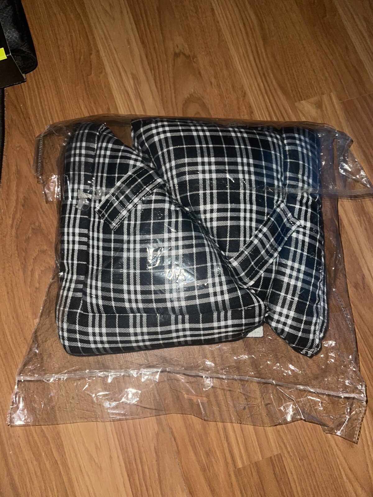 Soft Adjustable Foot PillowsBlack & White Plaid One Size Great Gift Idea!