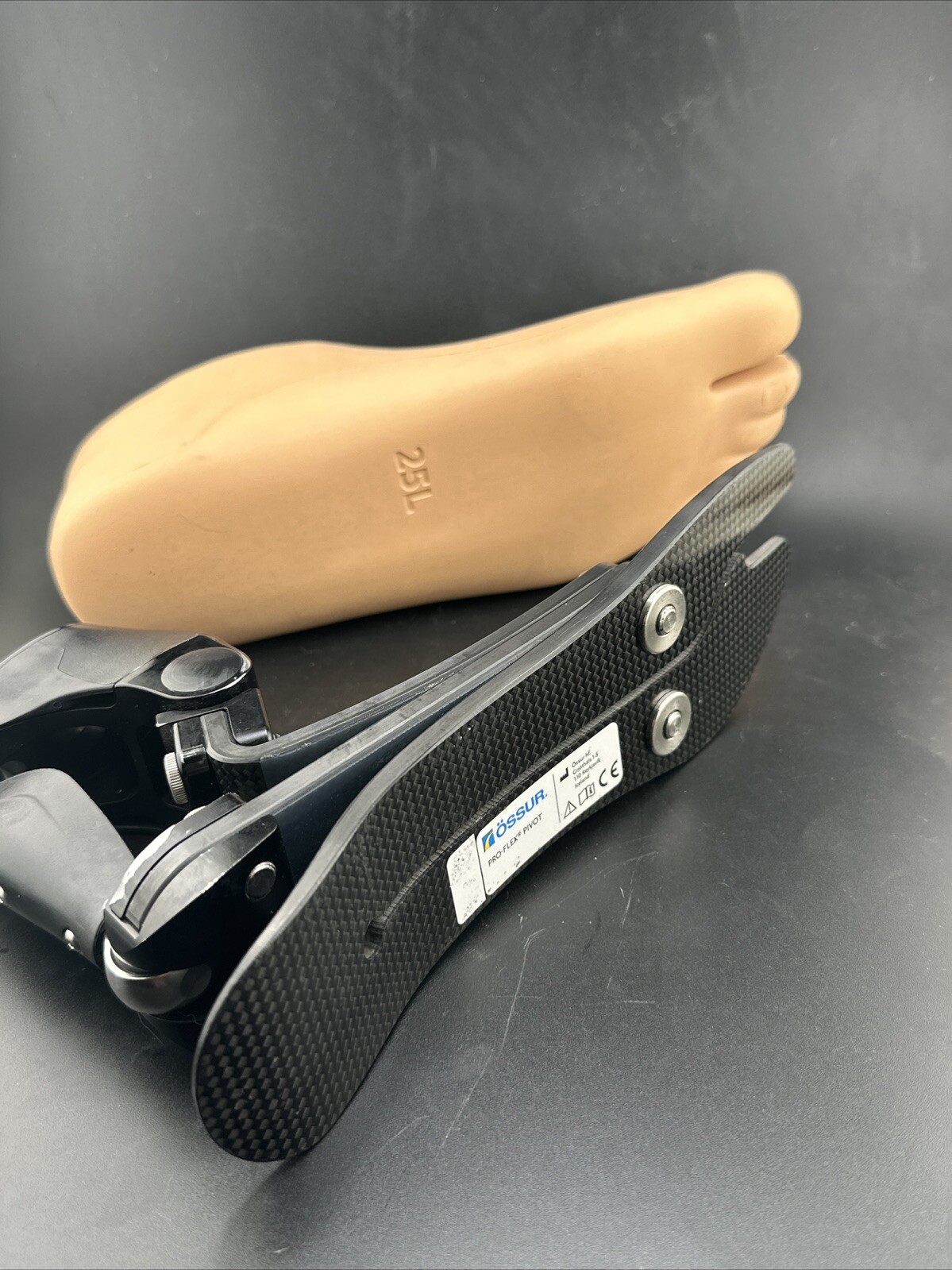 Ossur Proflex Pro-flex Pivot Prosthetic Foot. Size 25. Left. Category 2
