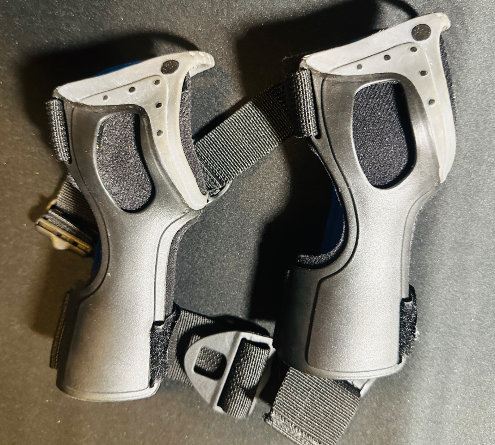 LOT OF 6 ACE BRACES Firm Adjustable Rigid Gray BLACK WHAT YOU SEE IN PICTURE.