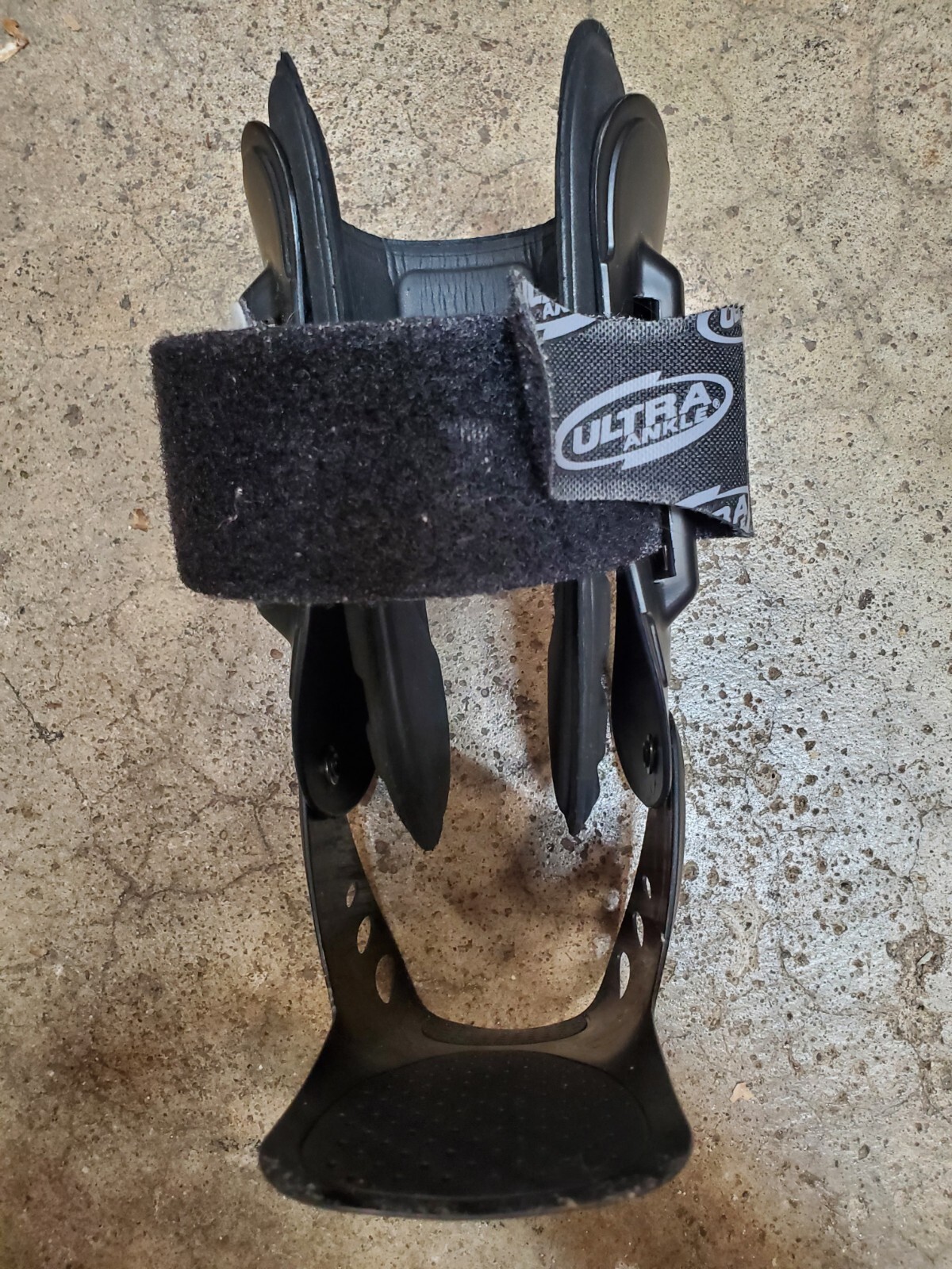 1 -Ultra High-5 Ankle Brace – Chronic Ankle Instability & Reoccurring Joint Pain