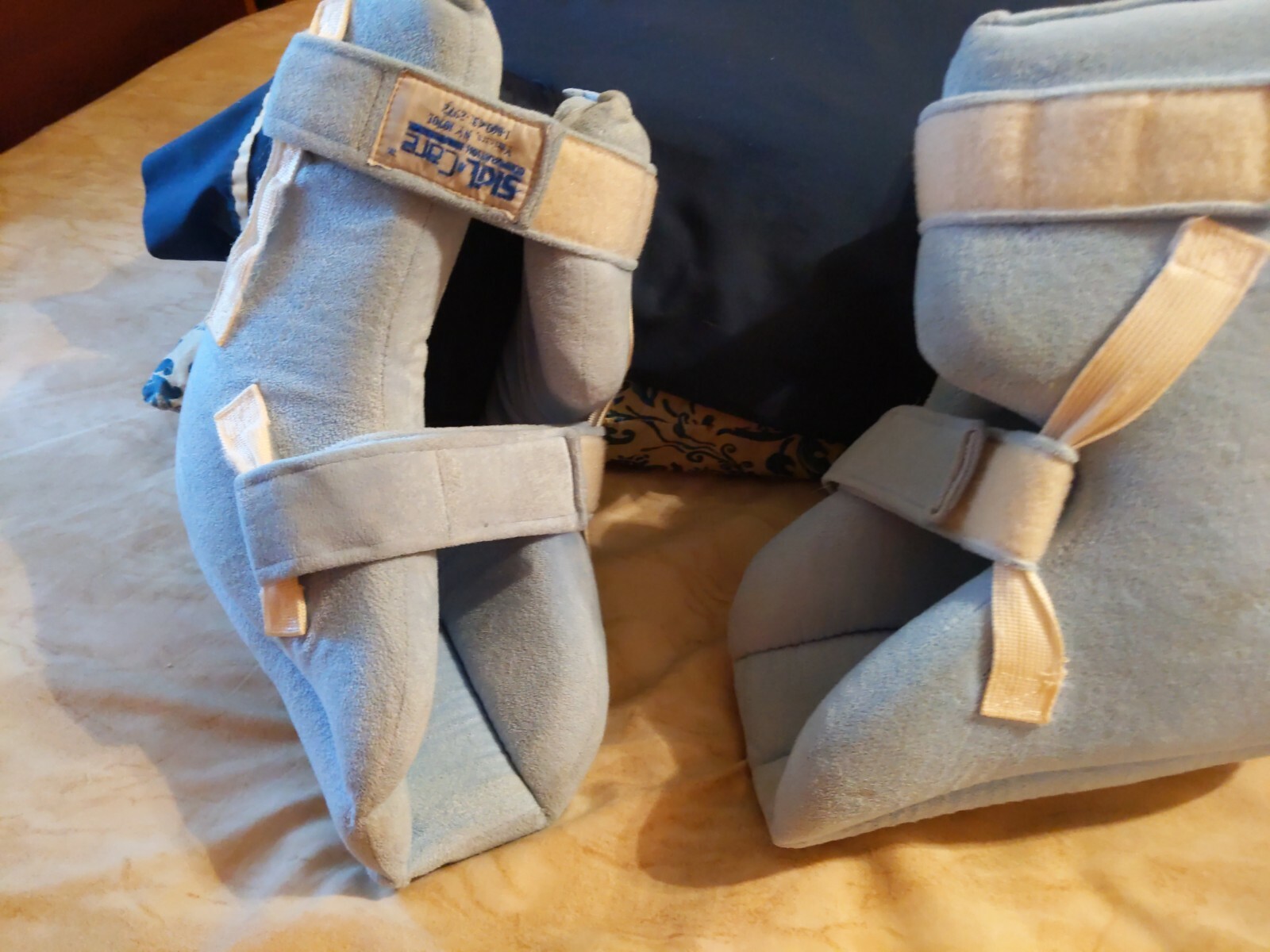 Heel Float Medium Blue by Skil-Care A Pair GUC