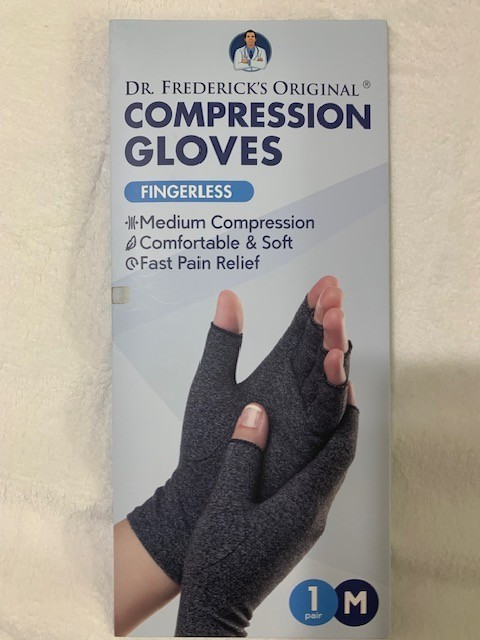 Dr. Frederick’s Arthritis Compression Gloves Medium Non-Grippy New in Package