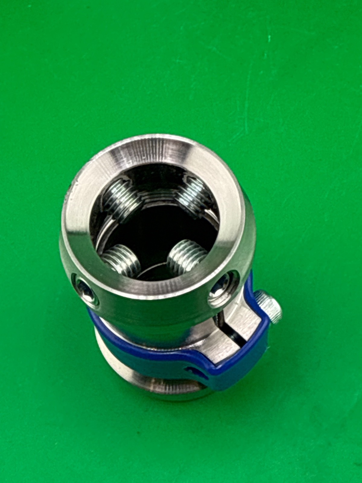 Adjustable height prosthetic pylon adapter component part