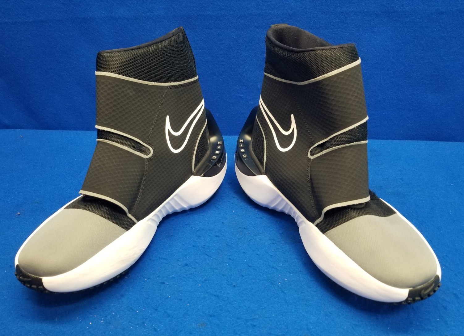 Nike x Hyperice Hyperboot Recovery Compression Boots SIZE L 10.5M-12M