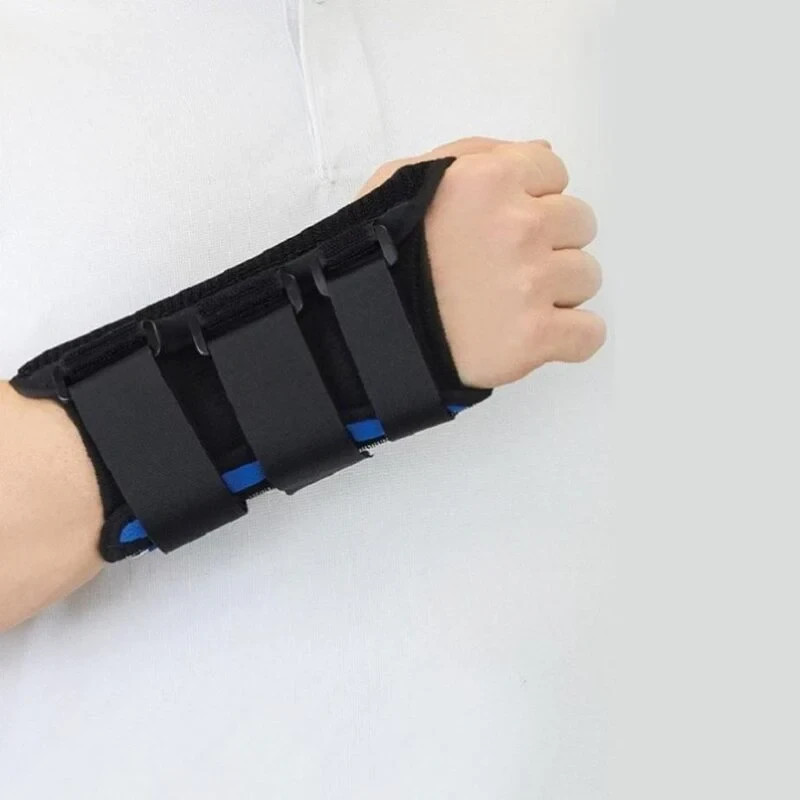 Medi Protect Universal Wrist Brace Adjustable Support for Optimal Relief Black