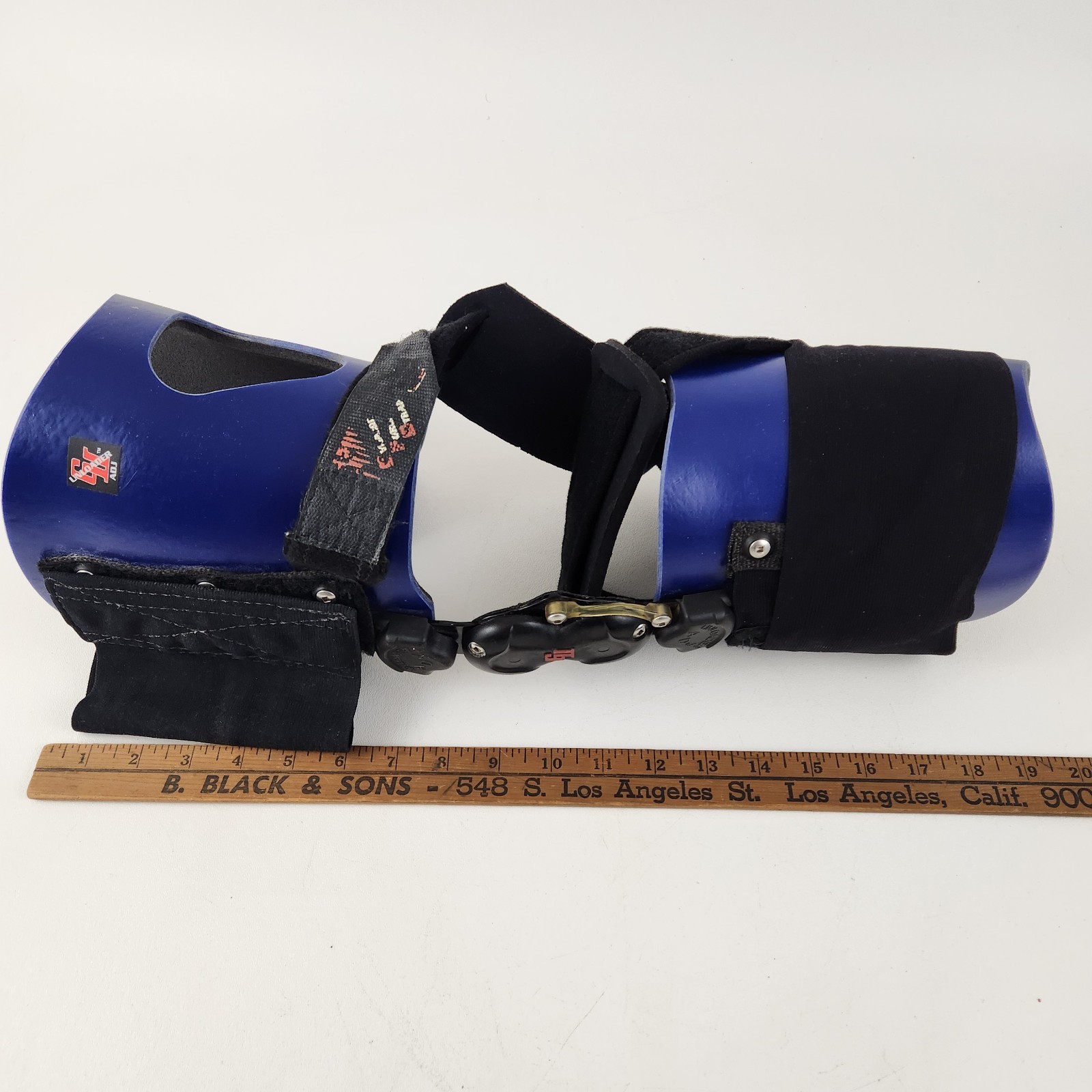 Ossur Unloader G2 II ADJ Right Knee Brace Custom XL-2XL