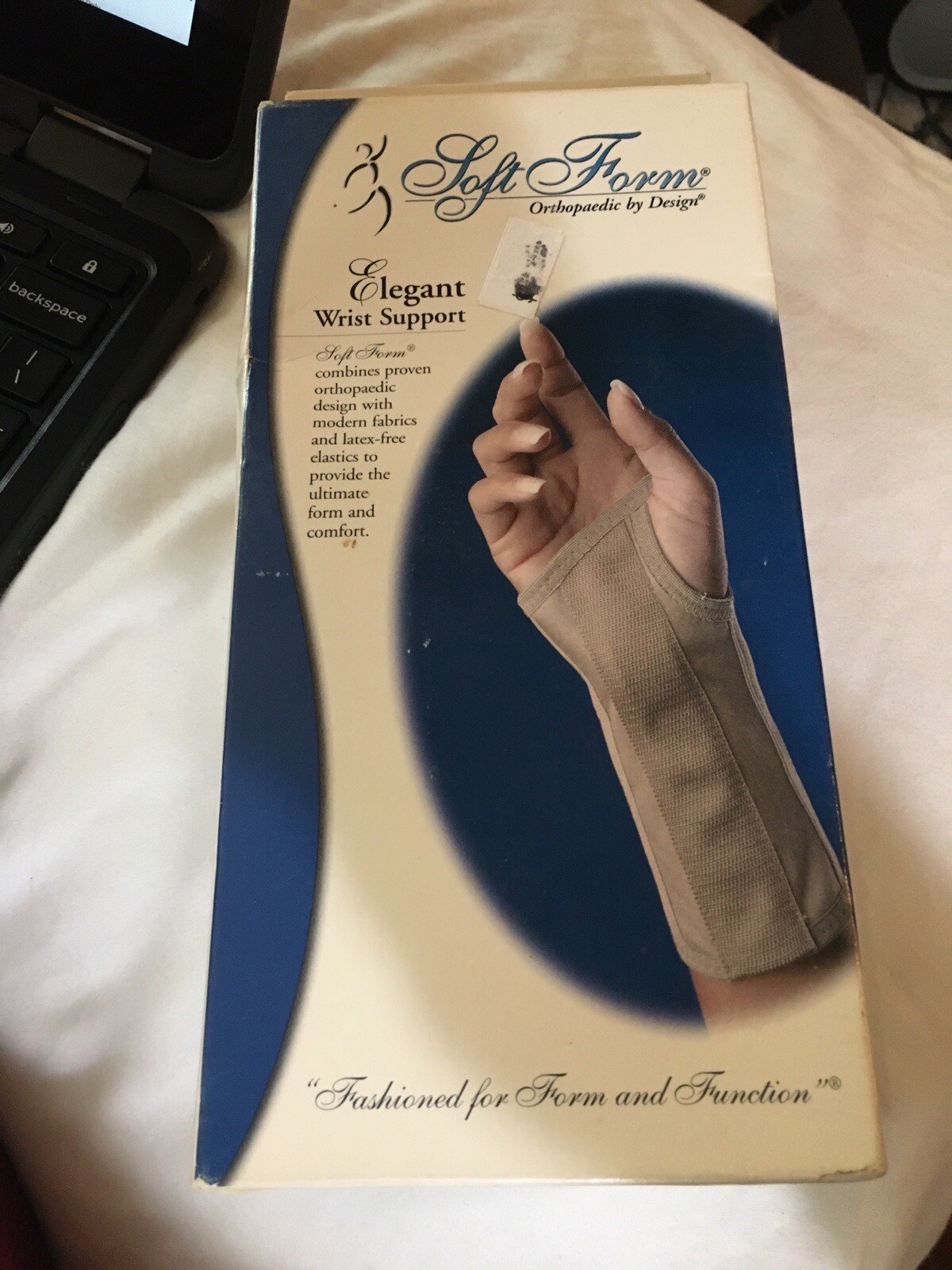 Wrist Support Left X-Large Soft Form Elegant Wrist Support Beige