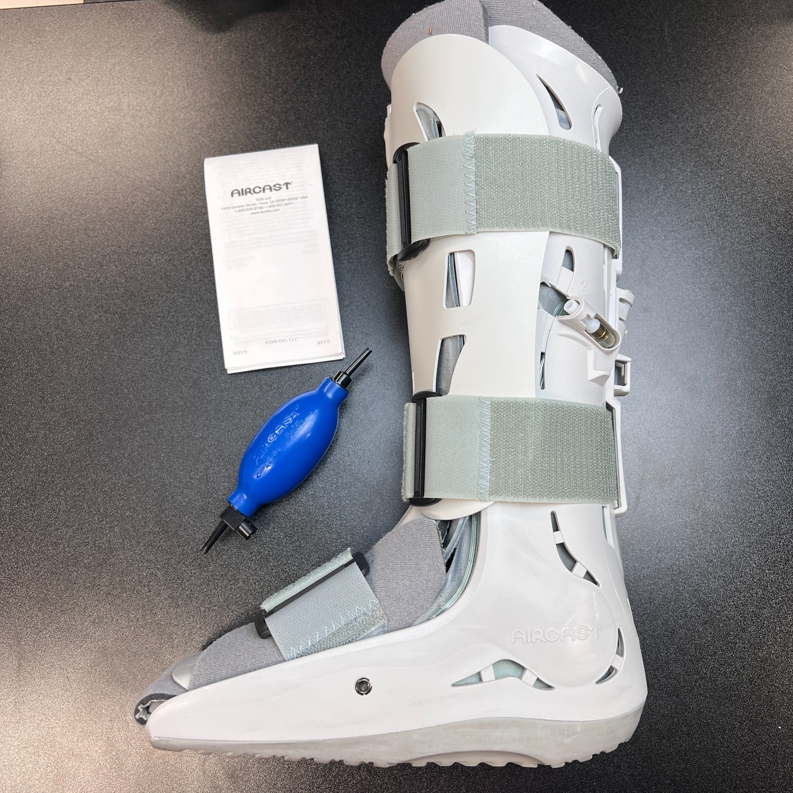 Aircast XP Walker Boot Small 01P-S Pneumatic Orthopedic Foot Brace with Pump