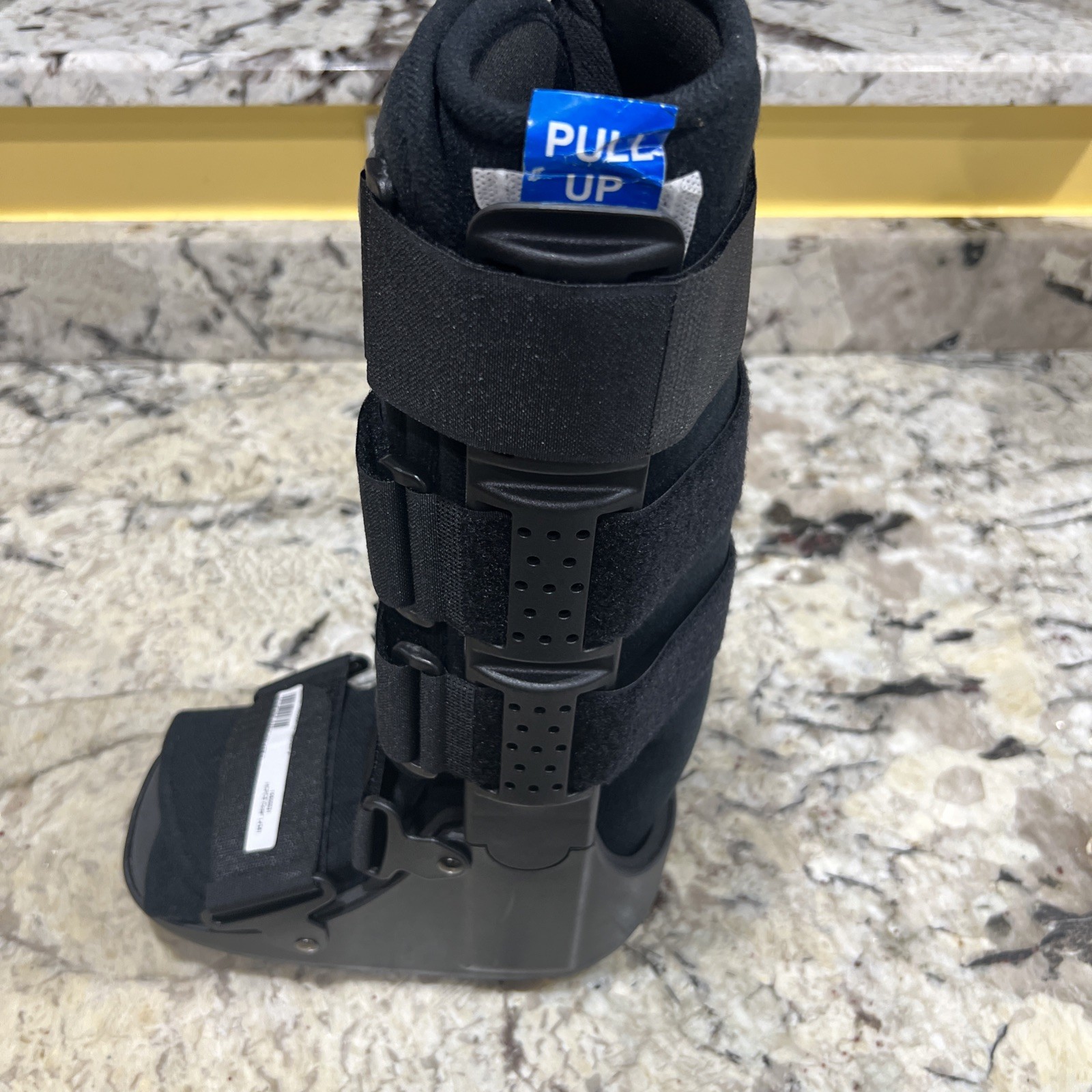 NEW DeRoyal Inline Pneumatic Walker 2 Walking Boot – Size XS