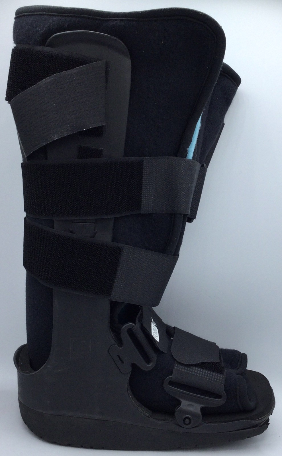 Össur A-W0400BLK Form Fit Air Walker Small New