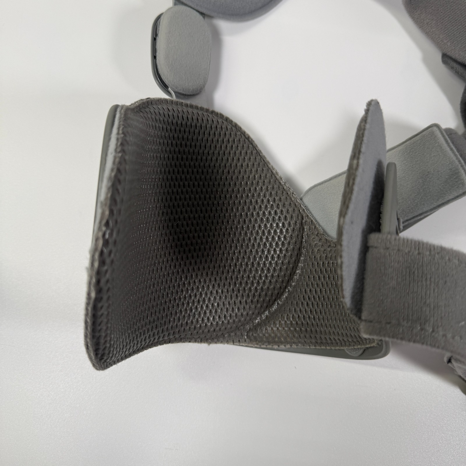 Össur Unloader One Knee Brace Right Medial Size S Grey OA Support