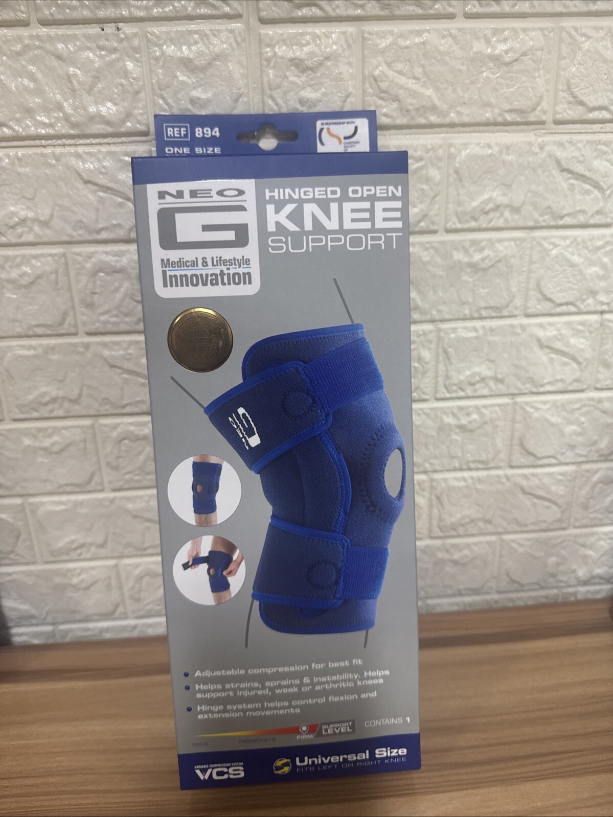Neo G Hinged Knee Brace Support Firm Universal Size New