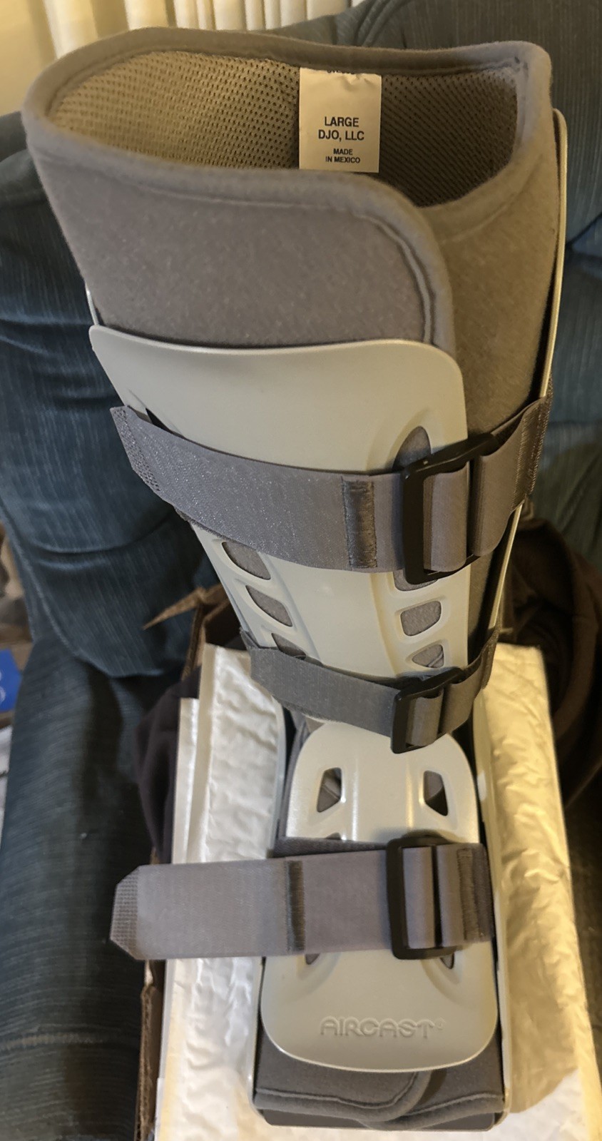 Aircast Airselect Standard Large Walker Cast/Boot 01EF-L Gray Right Foot Adult